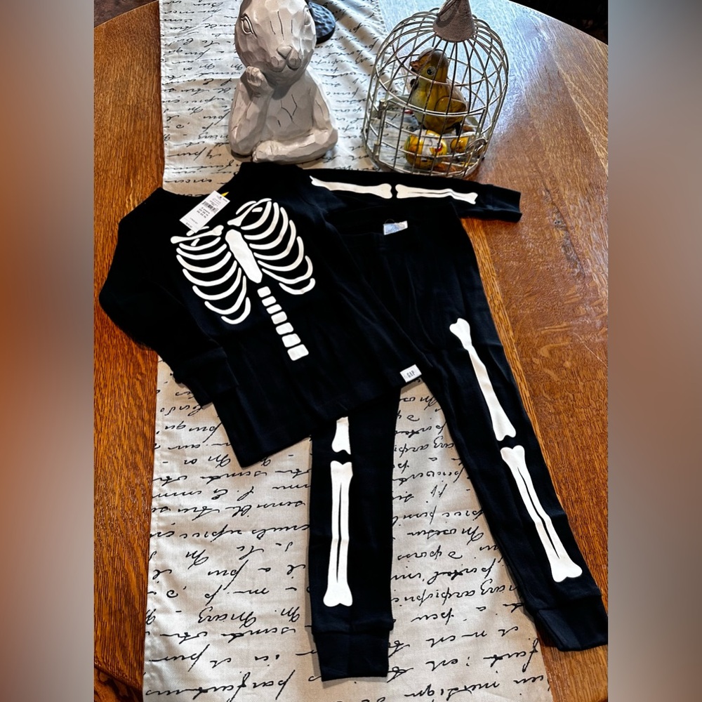 Gap Skeleton PJ’S Set Organic Cotton